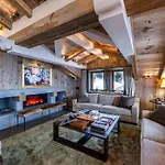De Luxe Avec Piscine Privee Et Espace Bien-etre A 1850 - Fr-1-564-141 Chalet Courchevel