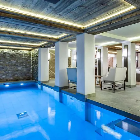De Luxe Avec Piscine Privee Et Espace Bien-etre A 1850 - Fr-1-564-141 Courchevel